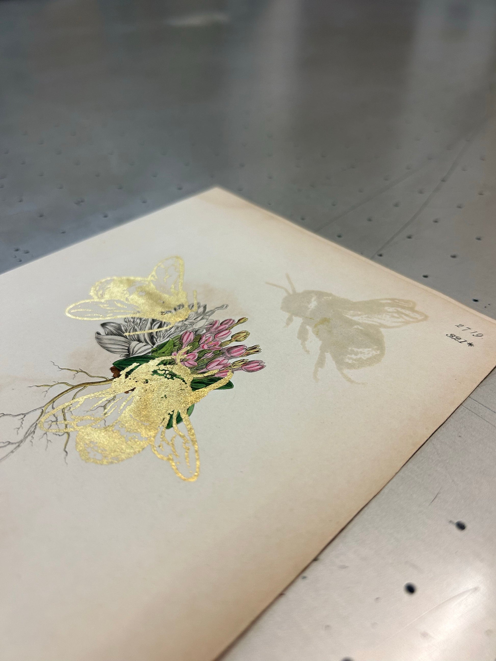 MORE BEES PLEASE #12 by Gungho London - Bare Fashion
