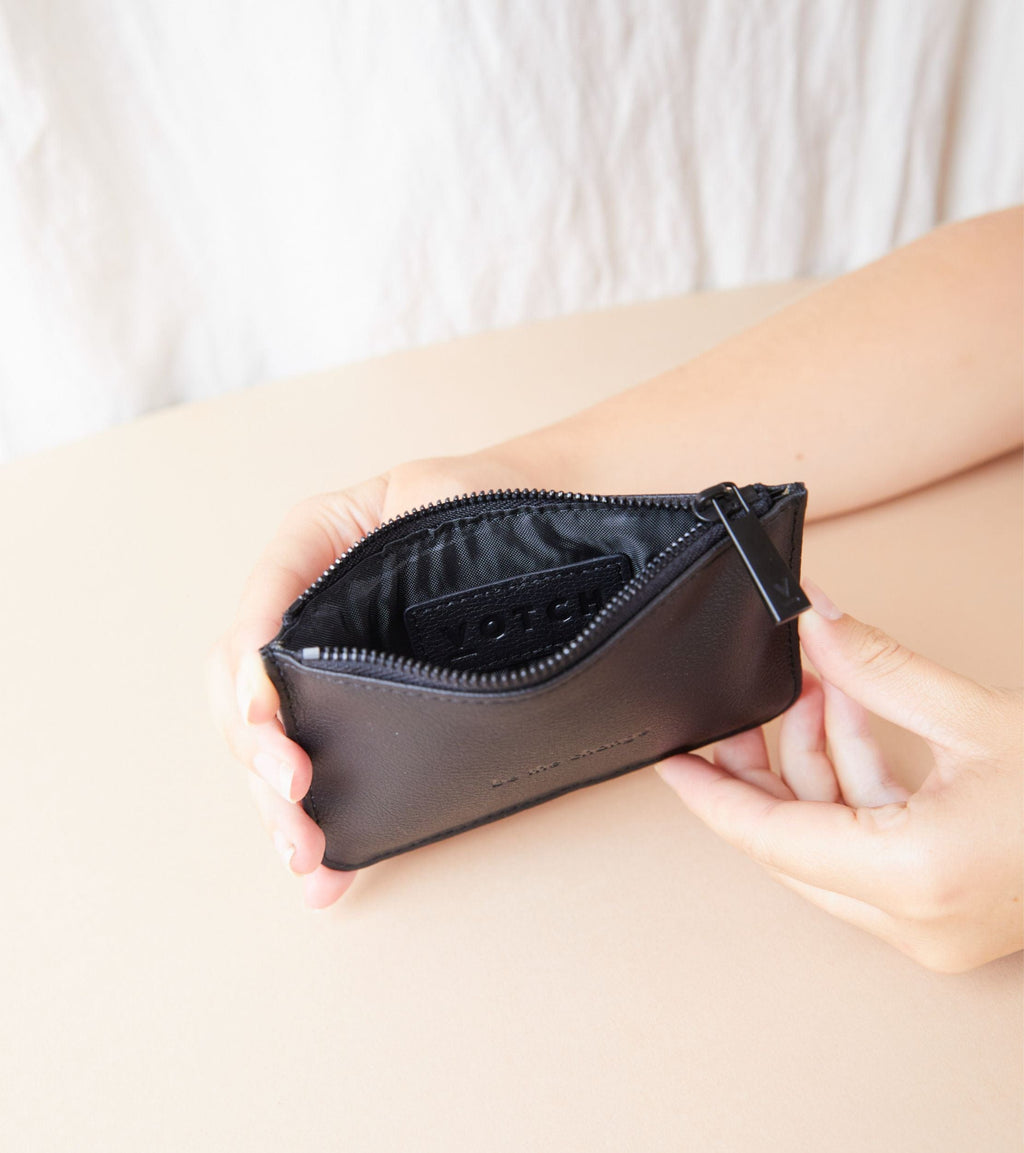 AppleSkin All Black Card Holder | Classic Essentials by Votch - Bare Fashion