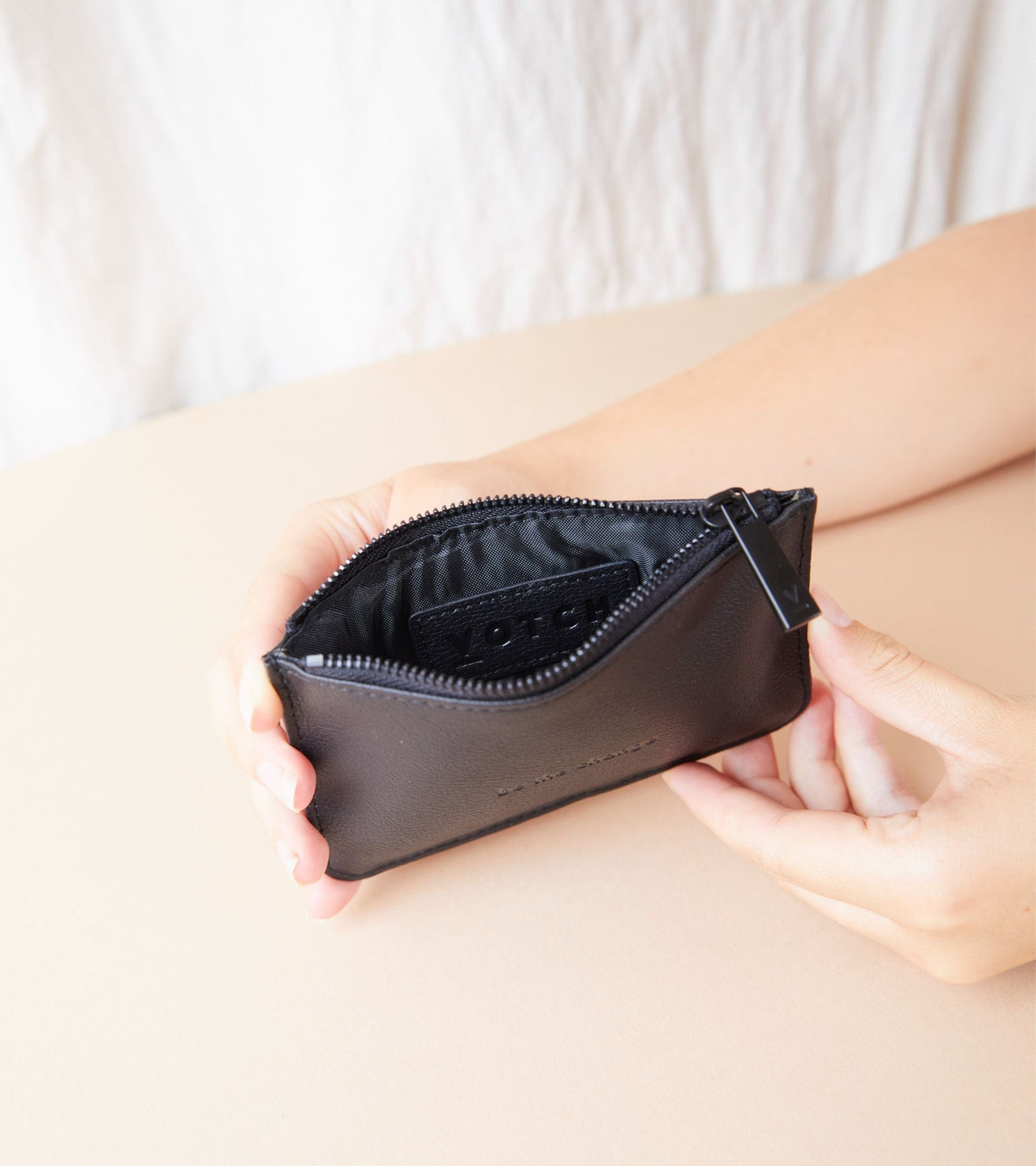 AppleSkin All Black Card Holder | Classic Essentials by Votch - Bare Fashion