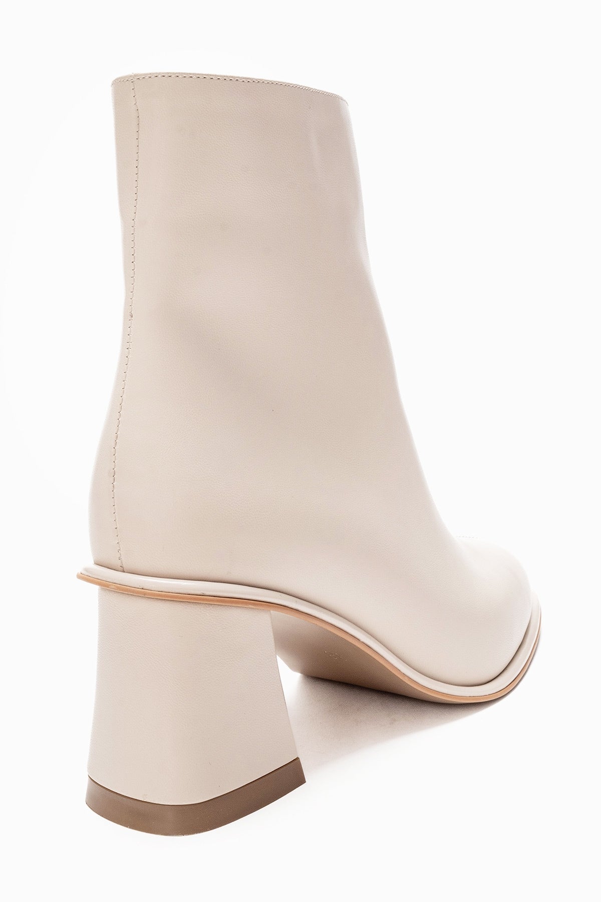 Maura Block Heel Boot Off-White