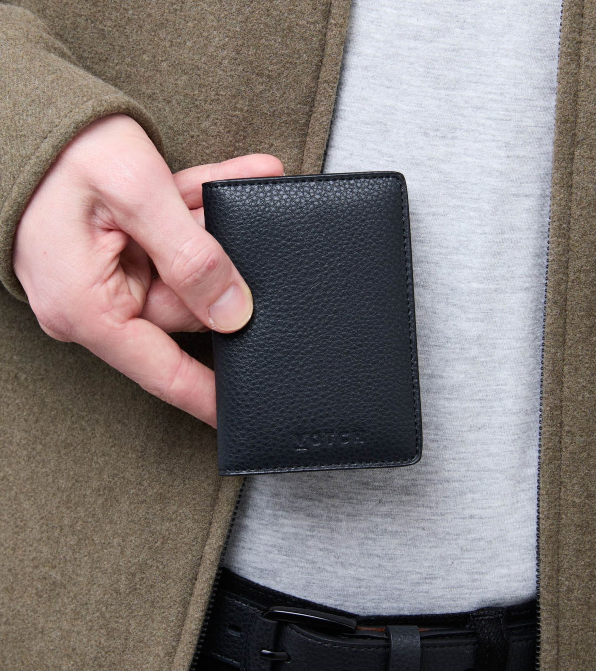 Wilf Vegan Bio-Based Bamboo Bifold Wallet in Black by Votch - Bare Fashion