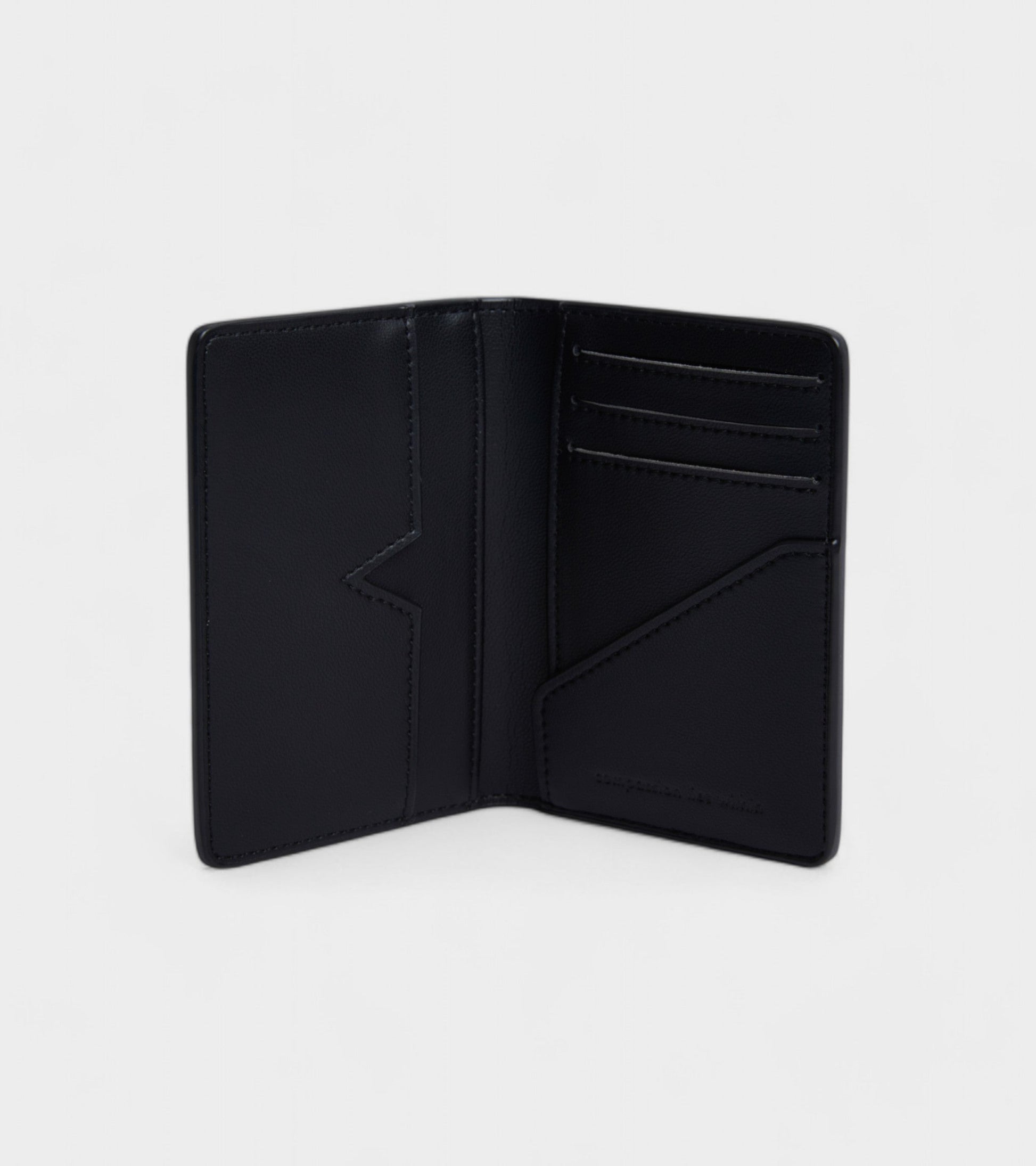 Wilf Vegan Bio-Based Bamboo Bifold Wallet in Black by Votch - Bare Fashion