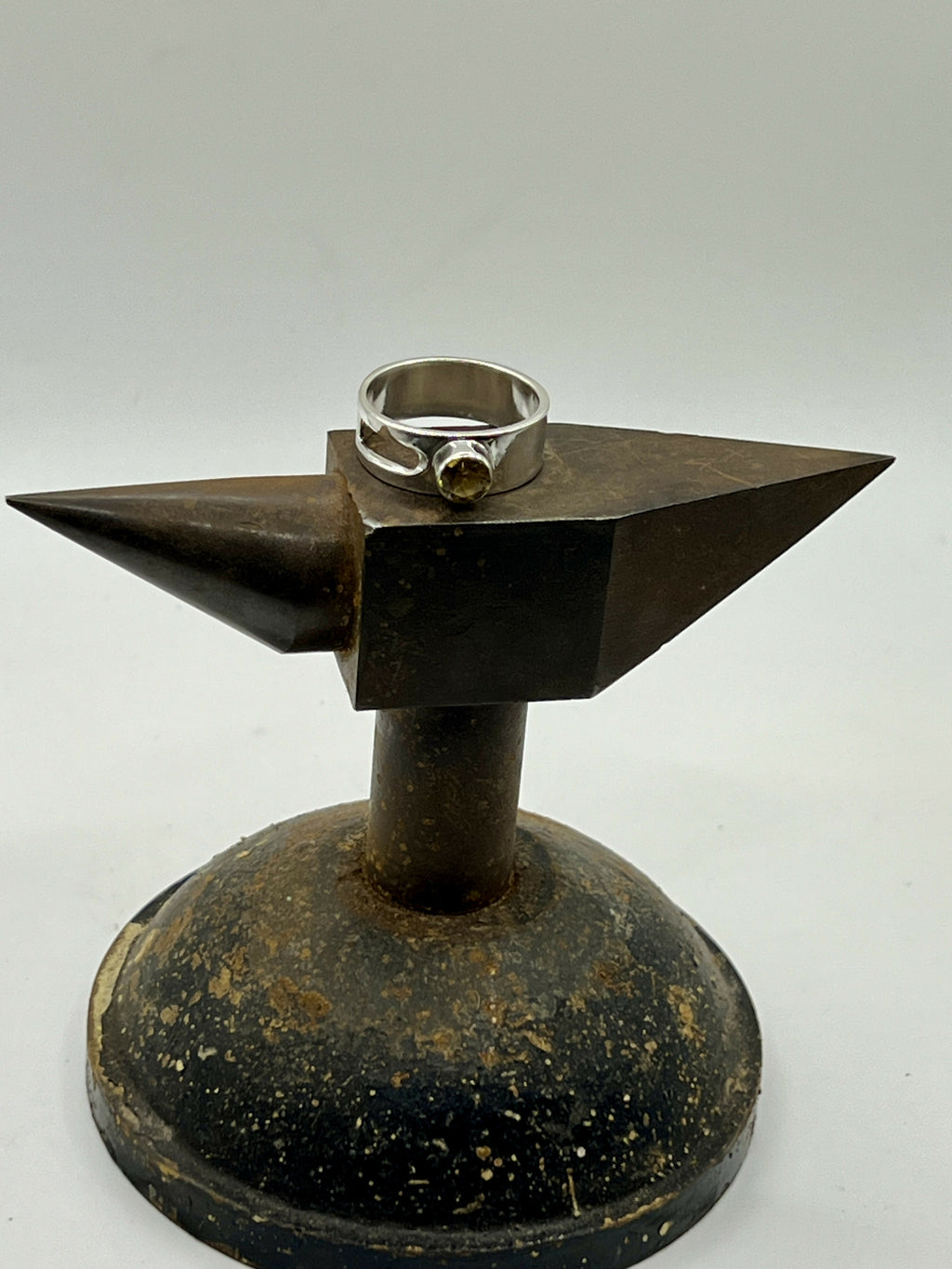 Citrine a silver cut out ring by By Glorya - Bare Fashion