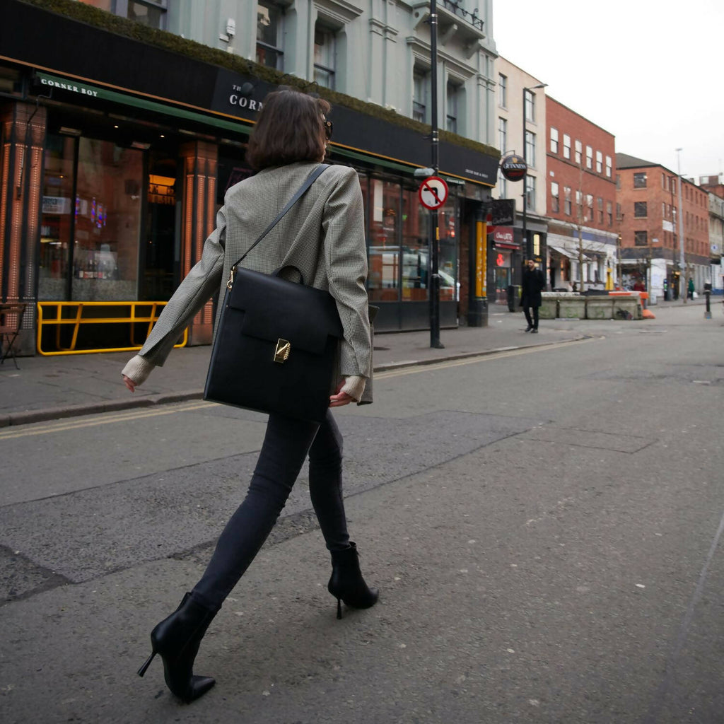 The WEEK/DAY Vegan Backpack / Tote by FRIDA ROME - Bare Fashion